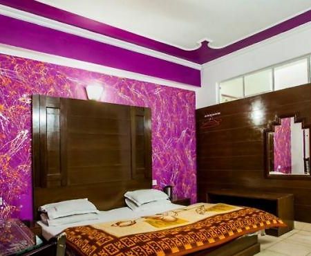 Hotel Library Presidency Mussoorie Dış mekan fotoğraf